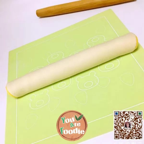 Baby auxiliary food two color steamed bread