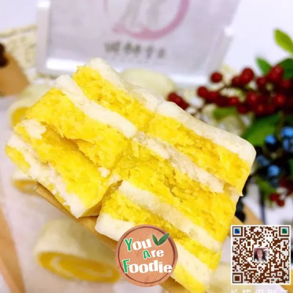 Baby auxiliary food two color steamed bread