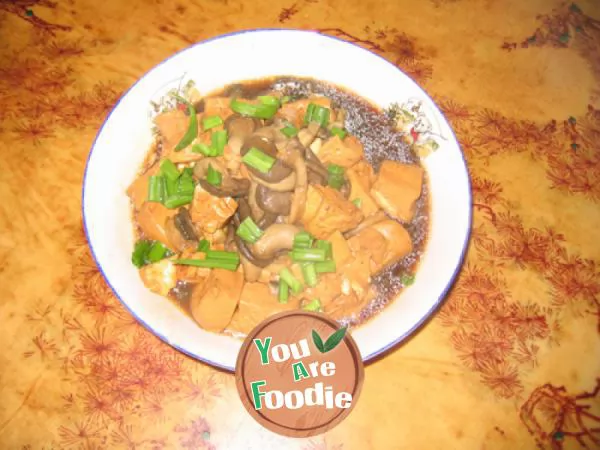 Braised-mushrooms-with-Tofu