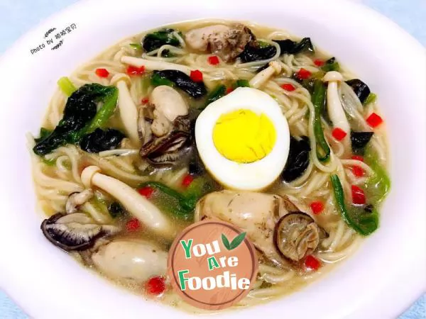 #Warm food \oyster seasonal vegetable noodles