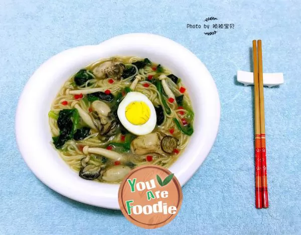 #Warm food \oyster seasonal vegetable noodles