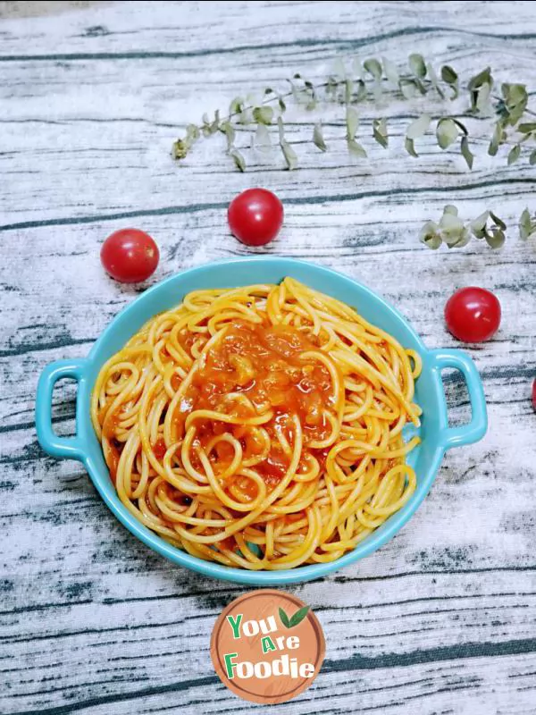 Simple and delicious tomato double meat pasta