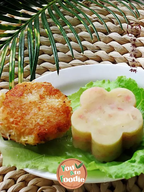 Greedy snack --- onion, ham and potato cake (two ways to eat)