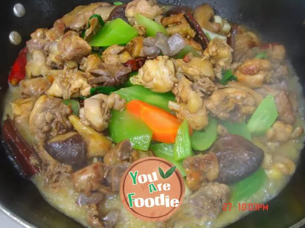 Stewed chicken with lettuce