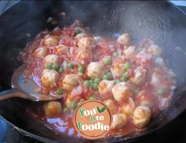 Rice with fish balls in tomato sauce