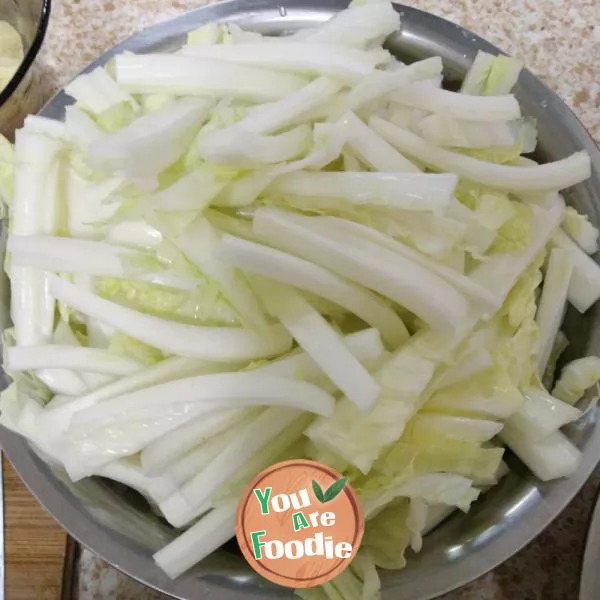 Stewed pork with cabbage and frozen tofu