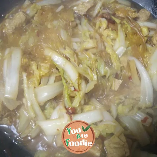 Stewed pork with cabbage and frozen tofu