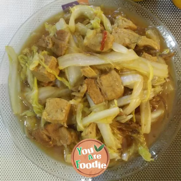 Stewed pork with cabbage and frozen tofu