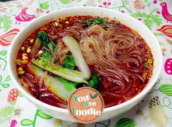 Home-style-hot-and-sour-noodles