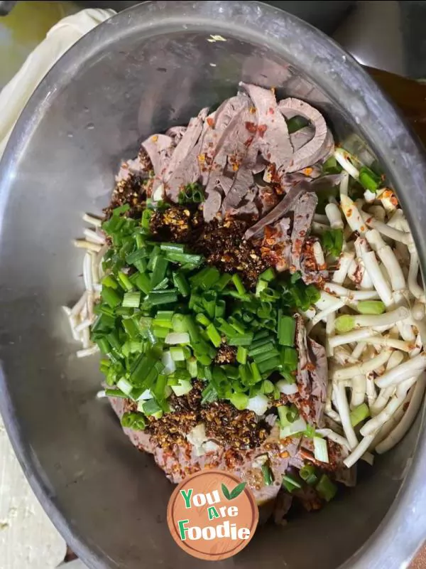 Sichuan Meishan fresh beef salad