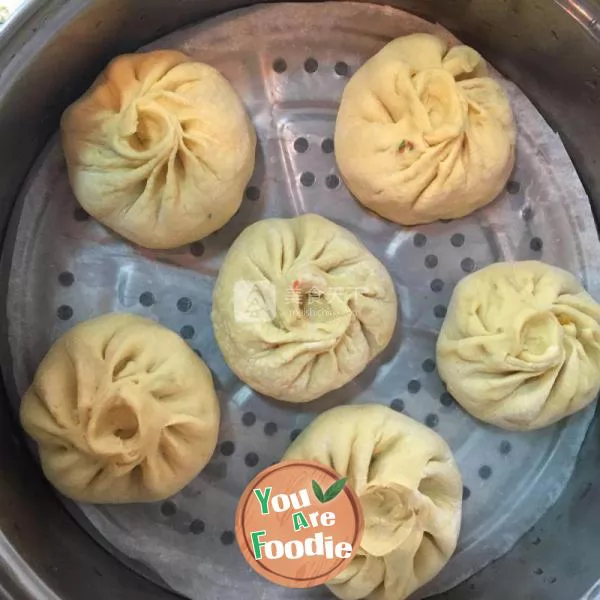 Nutrient steamed stuffed bun