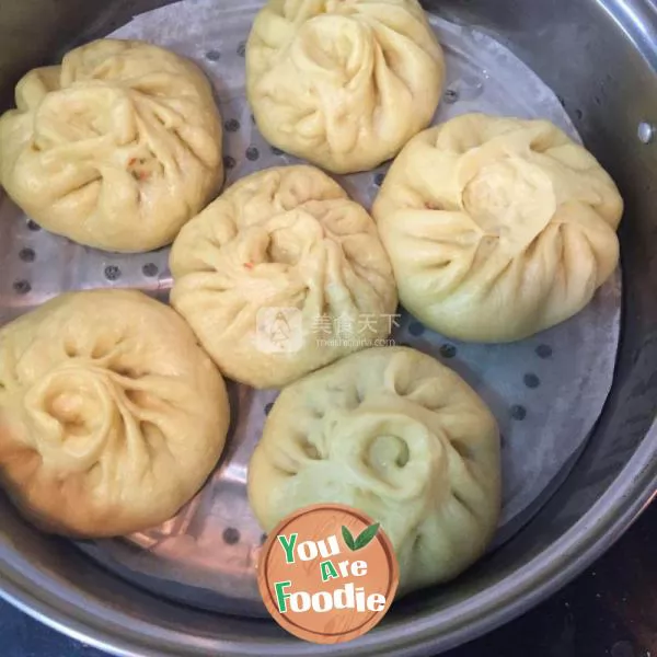 Nutrient steamed stuffed bun