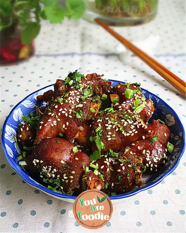 Deep fried pig feet