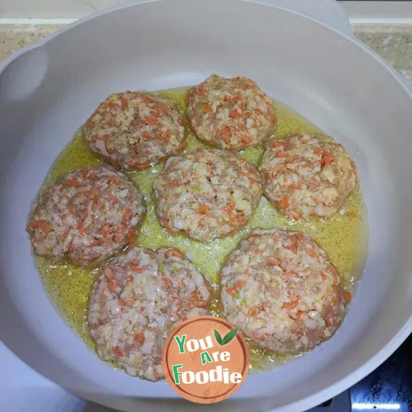 Fried Lotus Root Meat Cake