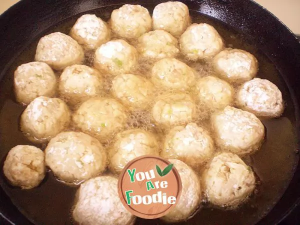 Sour sweet lotus root balls