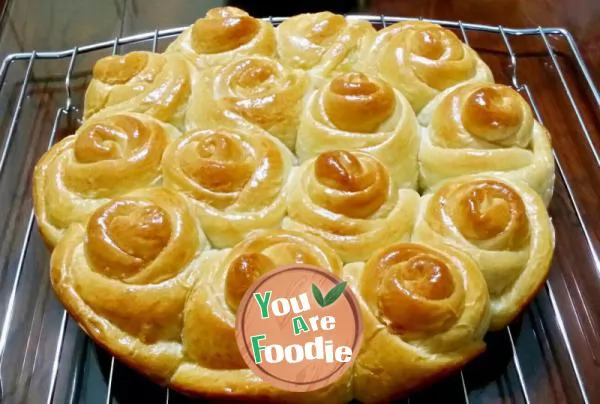 Rose bread