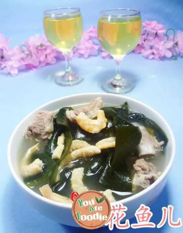 Kaiyang-kelp-and-spare-ribs-soup