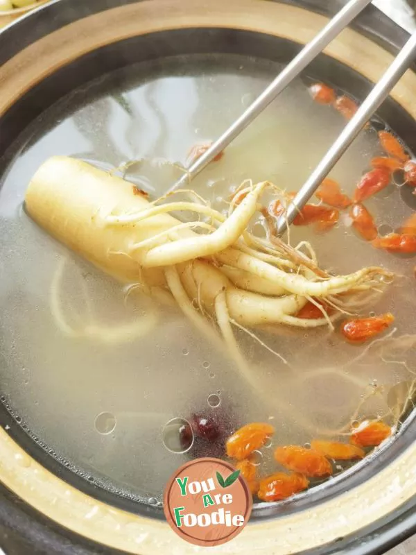 Fresh-Ginseng-and-Chinese-Yam-Rib-Soup