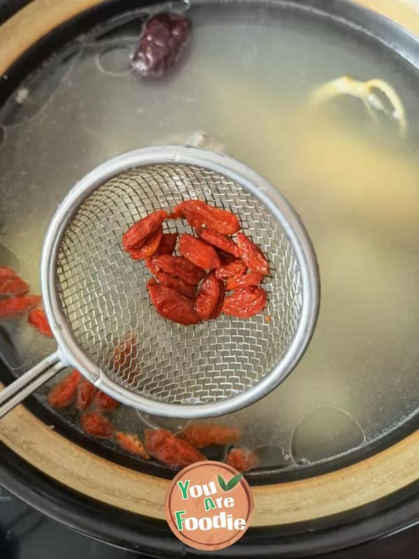 Fresh Ginseng and Chinese Yam Rib Soup