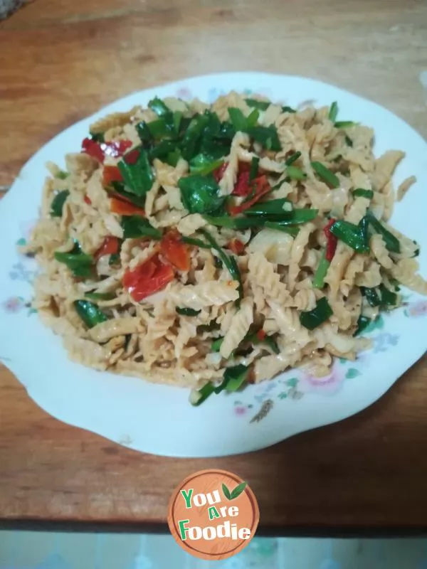 Fried Leek with Shredded Vegetable Tripe