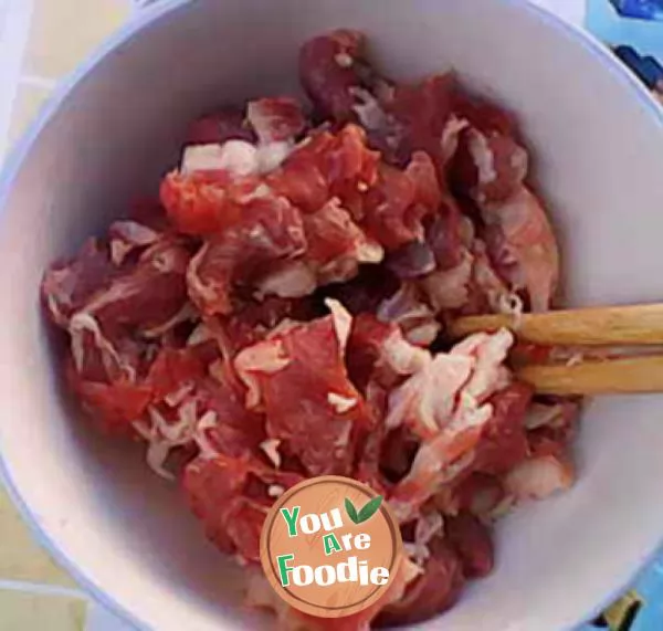 Fried pork slices with agaric