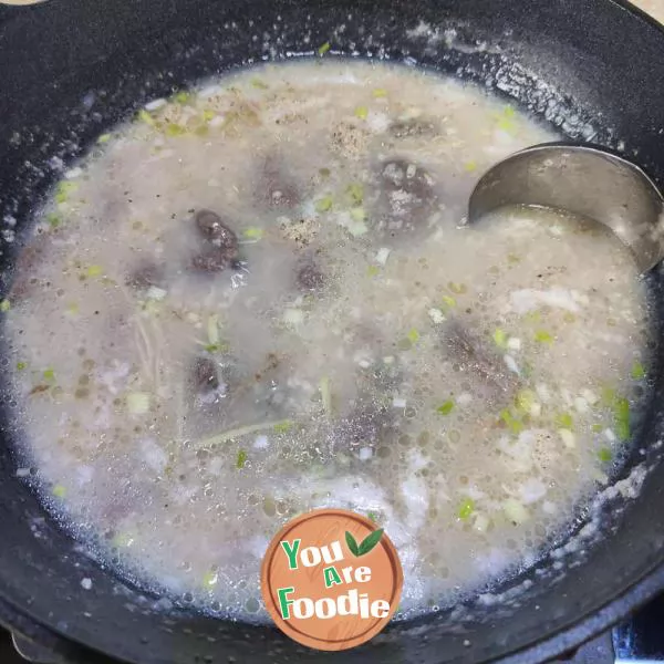 Beef with coriander and oatmeal Congee