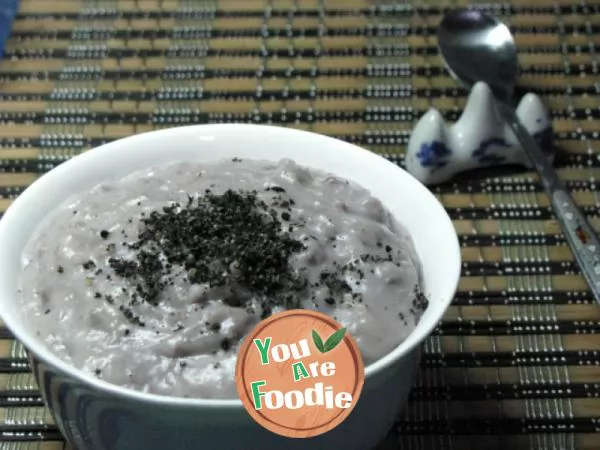 Black sesame milk flavored taro paste