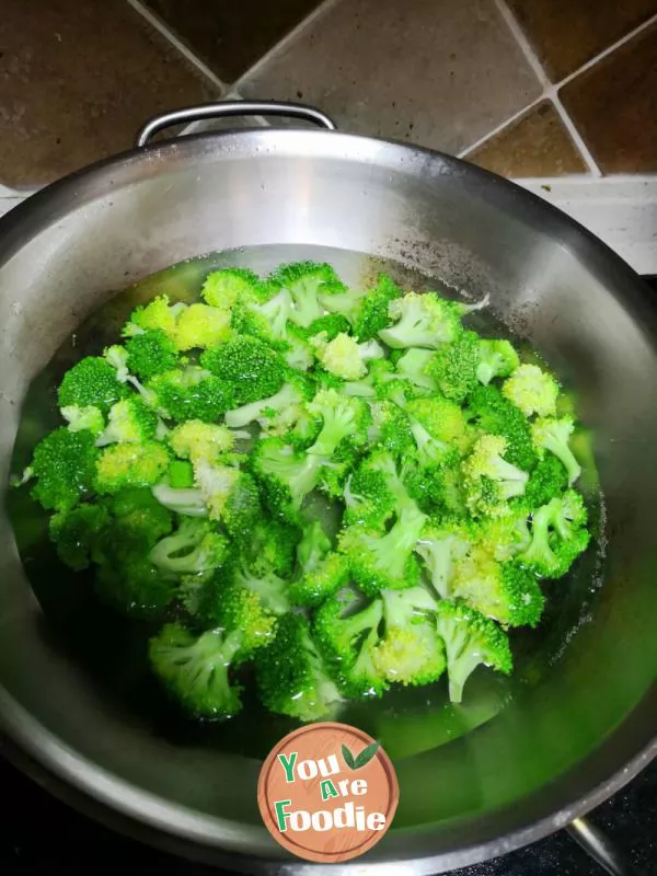 Garlic broccoli
