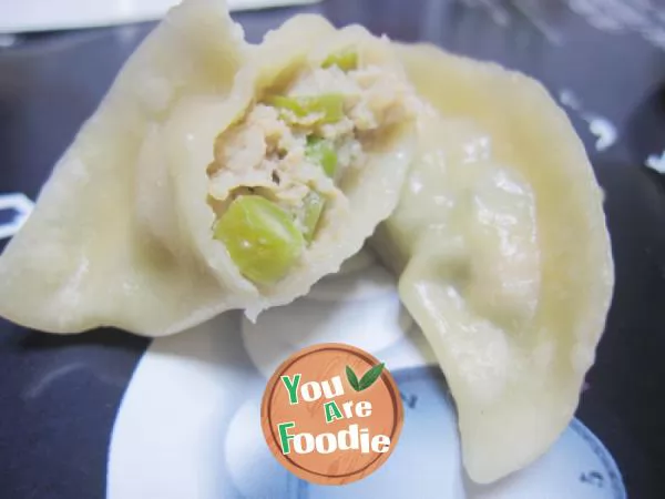 Xiaowenzi product ~ ~ [steamed dumplings filled with beans]