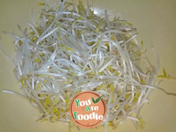 Fried shredded mung bean sprouts