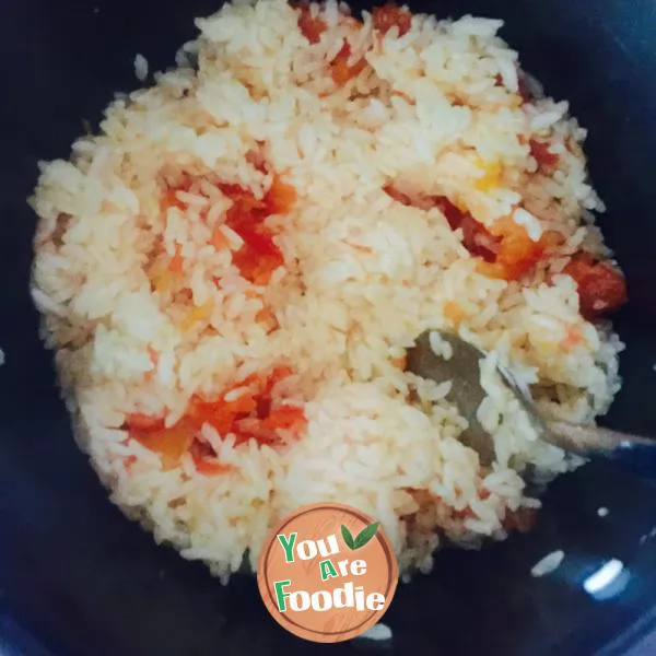 A-tomato-rice-(coconut-flavor)