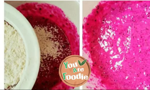 Pitaya egg cake