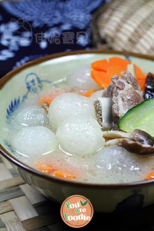 Soup----stewed-spareribs-with-litchi-preserved-eggs