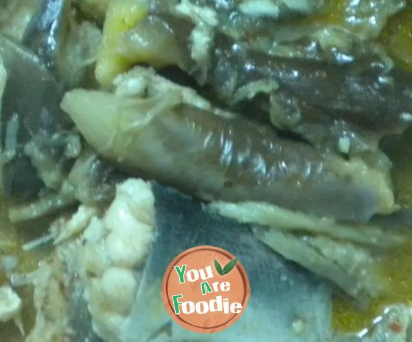 Stewed-eggplant-with-fish-head