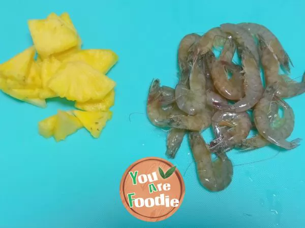 Sauteed Prawn with Pineapple