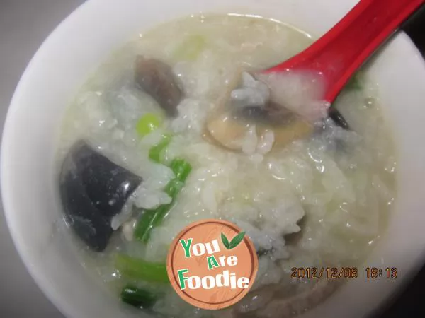 Congee with Minced Pork and Preserved Egg