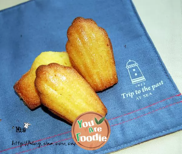 Original Madeleine Cake