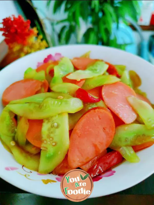 Stir-fried-cucumber-with-crab-sausage