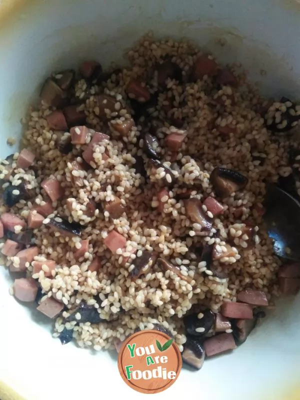 Beef sausage, mushroom and rice dumplings