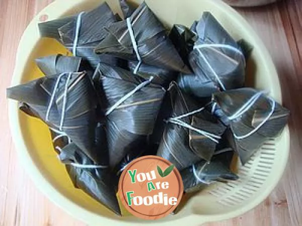 Zong Qing Dragon Boat Festival -- [red bean zongzi]