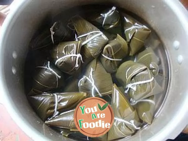 Zong Qing Dragon Boat Festival -- [red bean zongzi]