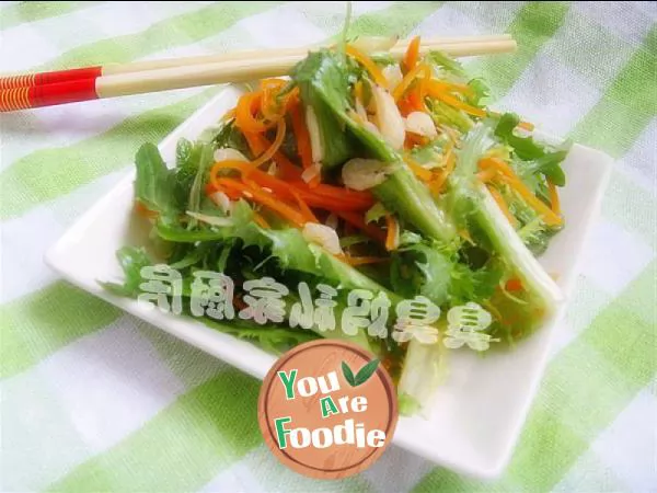 Shrimp skin mixed with bitter Chrysanthemum