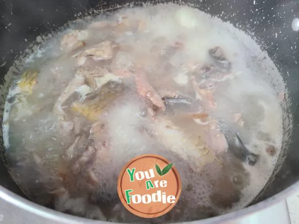 Home style braised carp