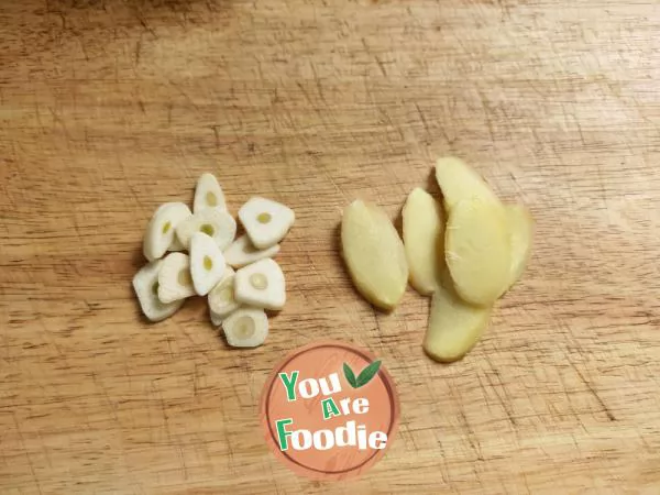 Baby vegetable mixed mushroom soup