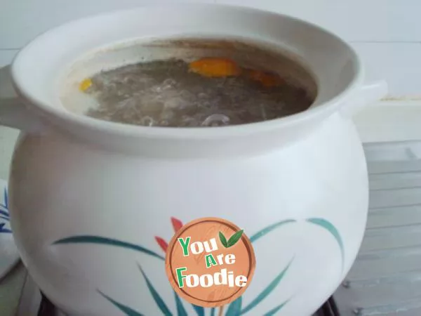 Awei mushroom bone soup