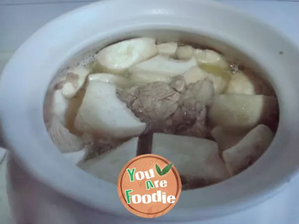 Awei mushroom bone soup