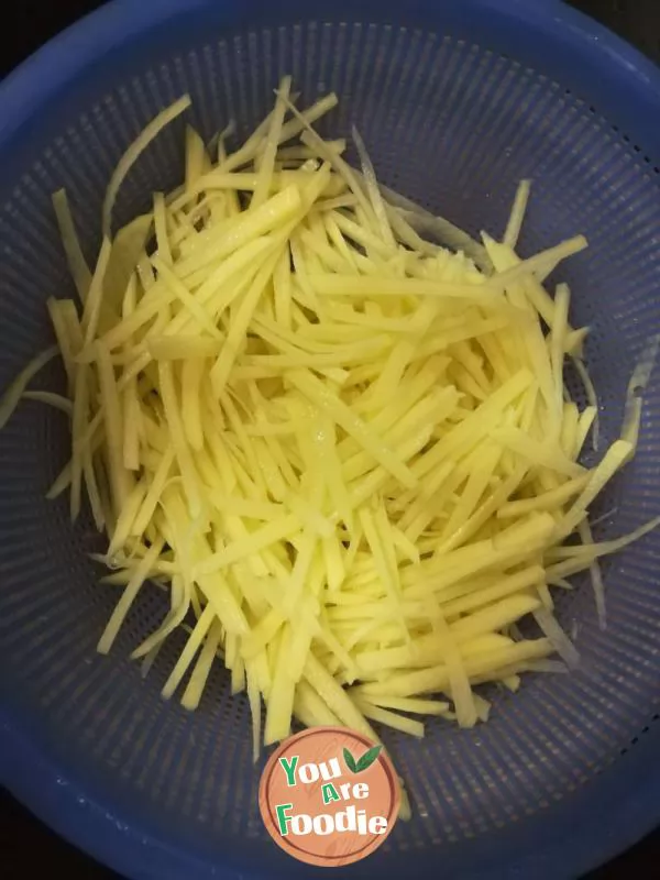 sour and spicy shredded potatoes