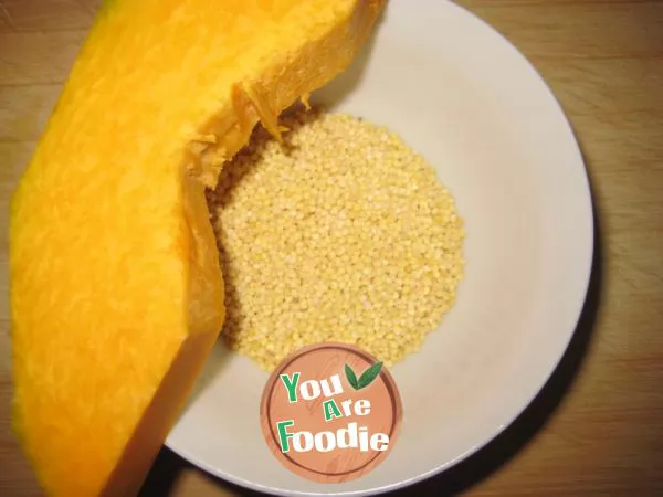 Pumpkin millet porridge