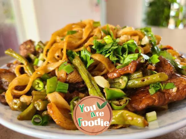 Braised-noodles-with-beans