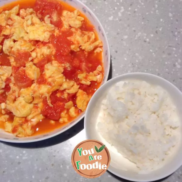 Scrambled egg with tomato